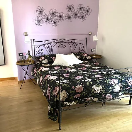 Bed & Breakfast La Dolce Casa Di 3*