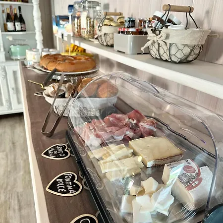 Bed & Breakfast La Dolce Casa Di Cremia