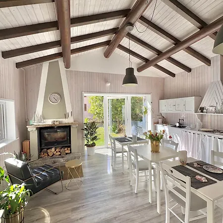 La Dolce Casa Di Bed & Breakfast